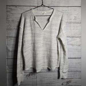 Nine Britton Textured Longsleeve Henley V-neck Gray And Cream Size Large